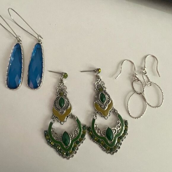 Bundle of Three Pairs of Dangly Earrings - Picture 1 of 5